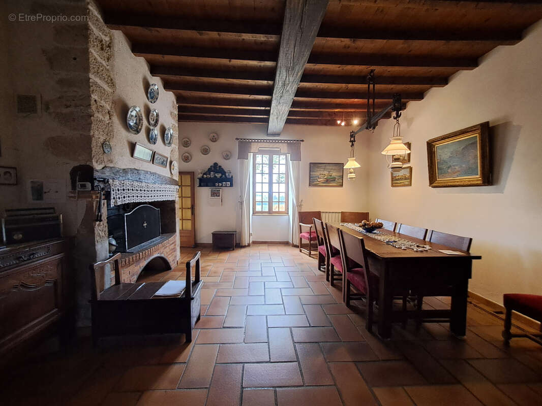 Maison à GALAPIAN