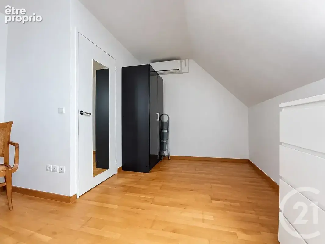 Maison 6 pièces 107 m² à vendre à La Chapelle-Gauthier (77720) - photo 10