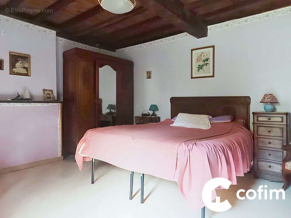Maison à LEMBEYE