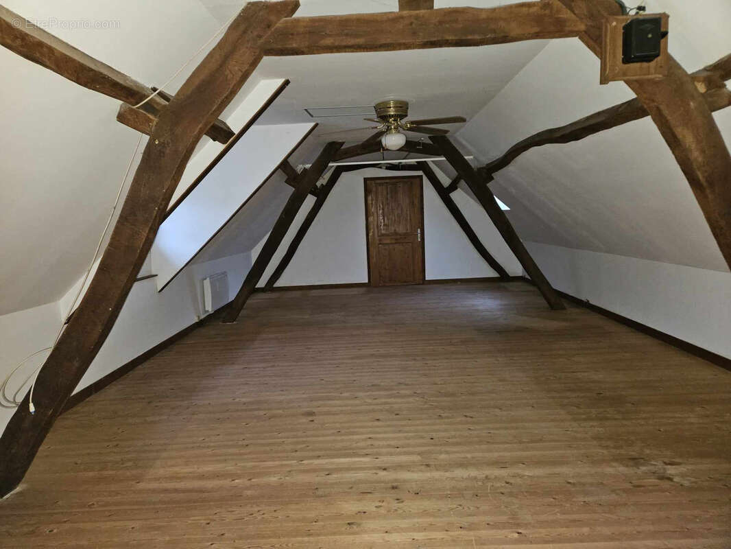 Maison à MERELESSART