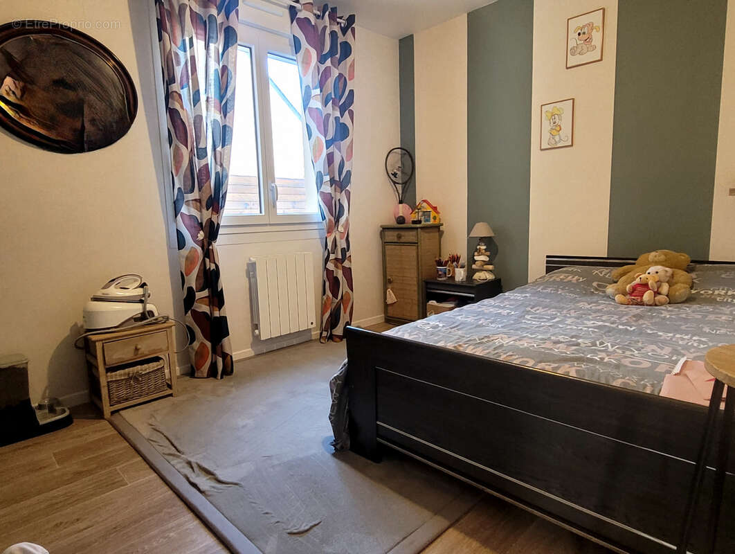 Maison à SAINT-OUEN-DES-ALLEUX