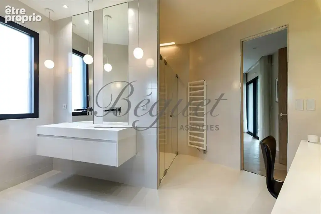 Vaucresson (92420) – Maison de 350 m², 5 chambres, terrain de 1 300 m² – près de Paris, Hauts-de-Seine, Île-de-France - photo 23