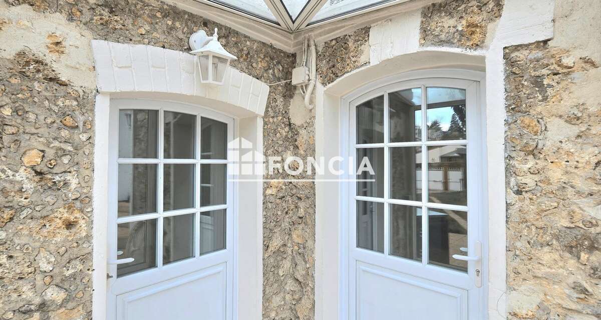 Maison à VAUCRESSON