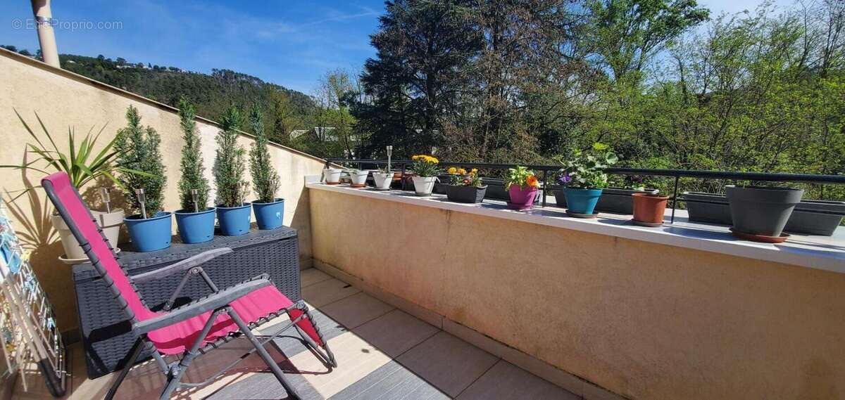 Appartement à BESSEGES