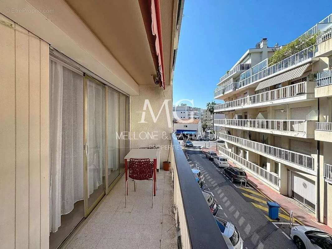 Appartement à CANNES