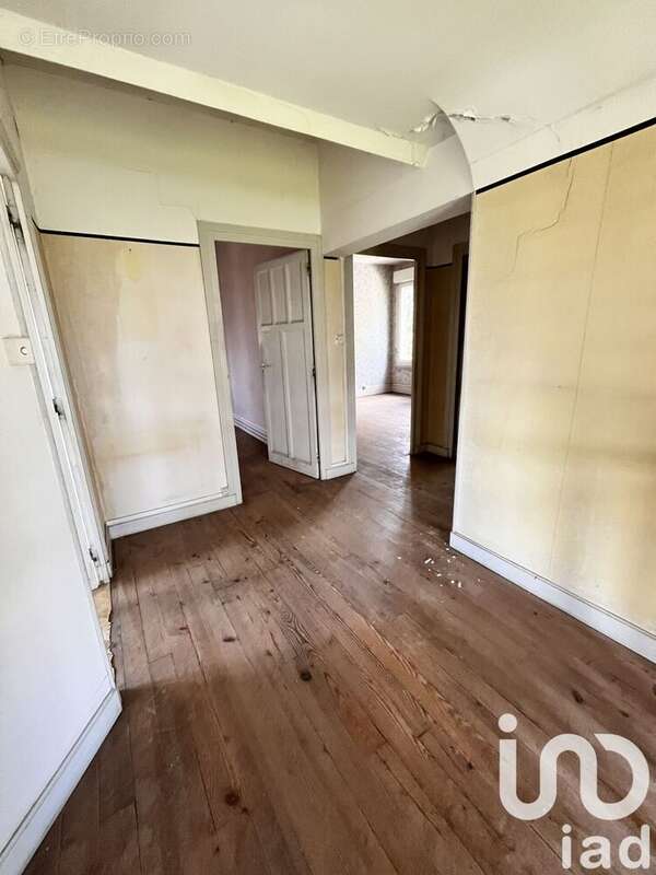 Photo 5 - Maison à BOURBON-LANCY