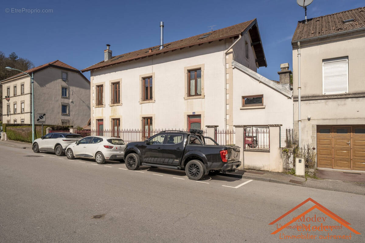 Maison à REMIREMONT