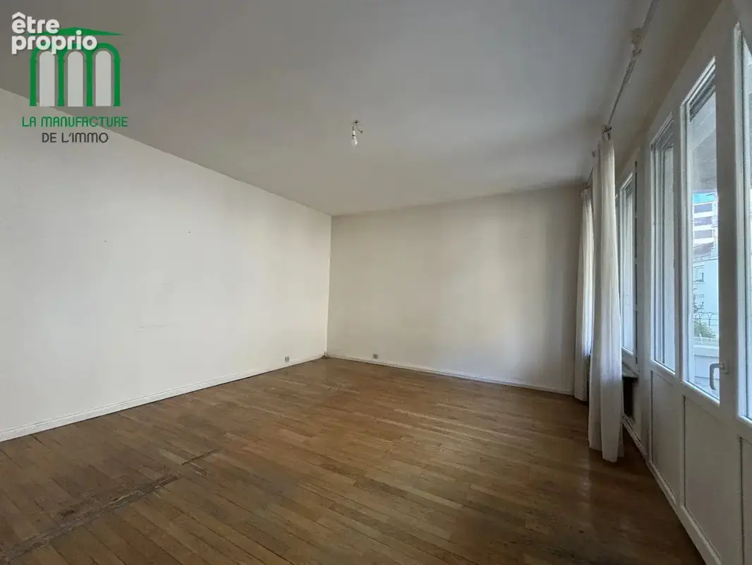 Appartement de type F4 de 102.23 m² avec deux balcons, garage/ Armeville-Foch-cité du design - photo 18