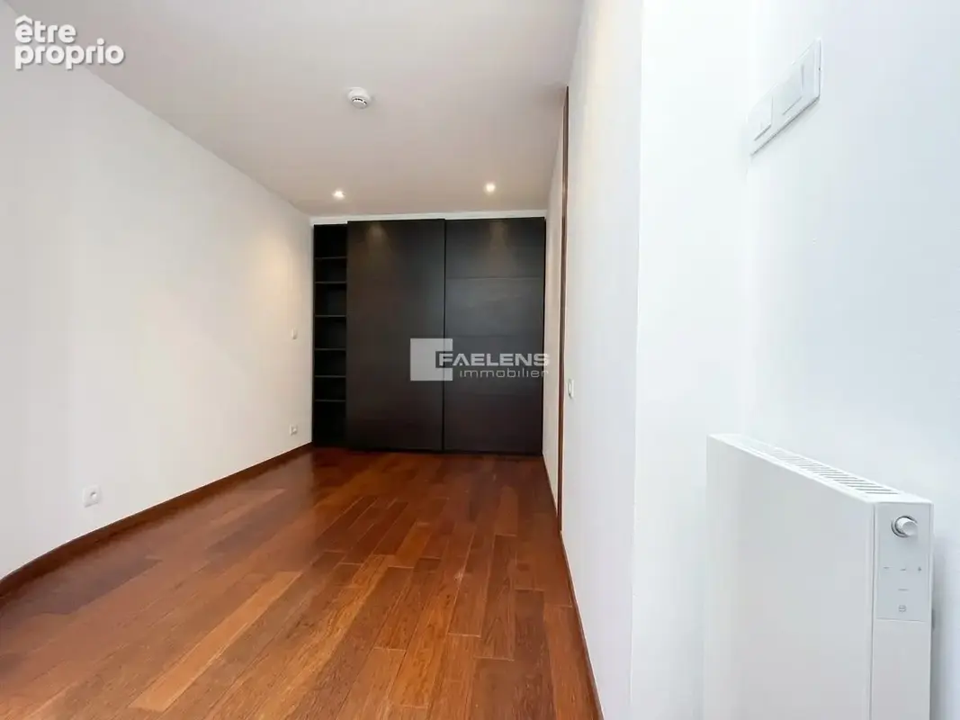 chambre avec dressing 