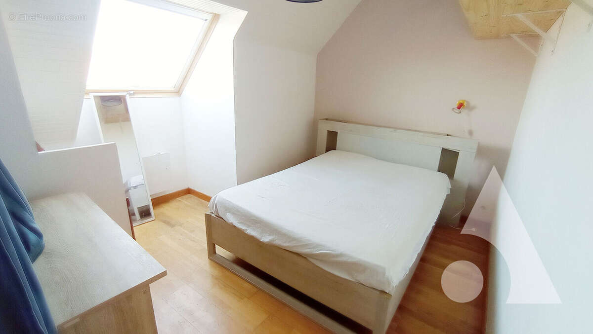 Maison à LA RIVIERE-DE-CORPS