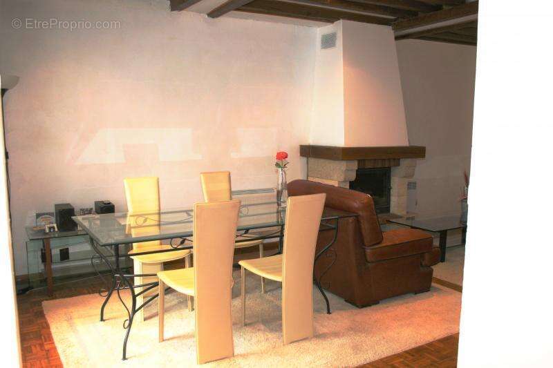 Maison à NANTEUIL-SUR-MARNE