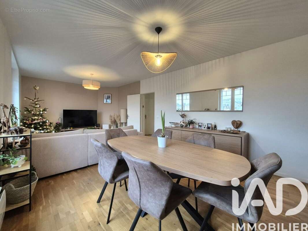 Photo 8 - Appartement à CHARLEVILLE-MEZIERES