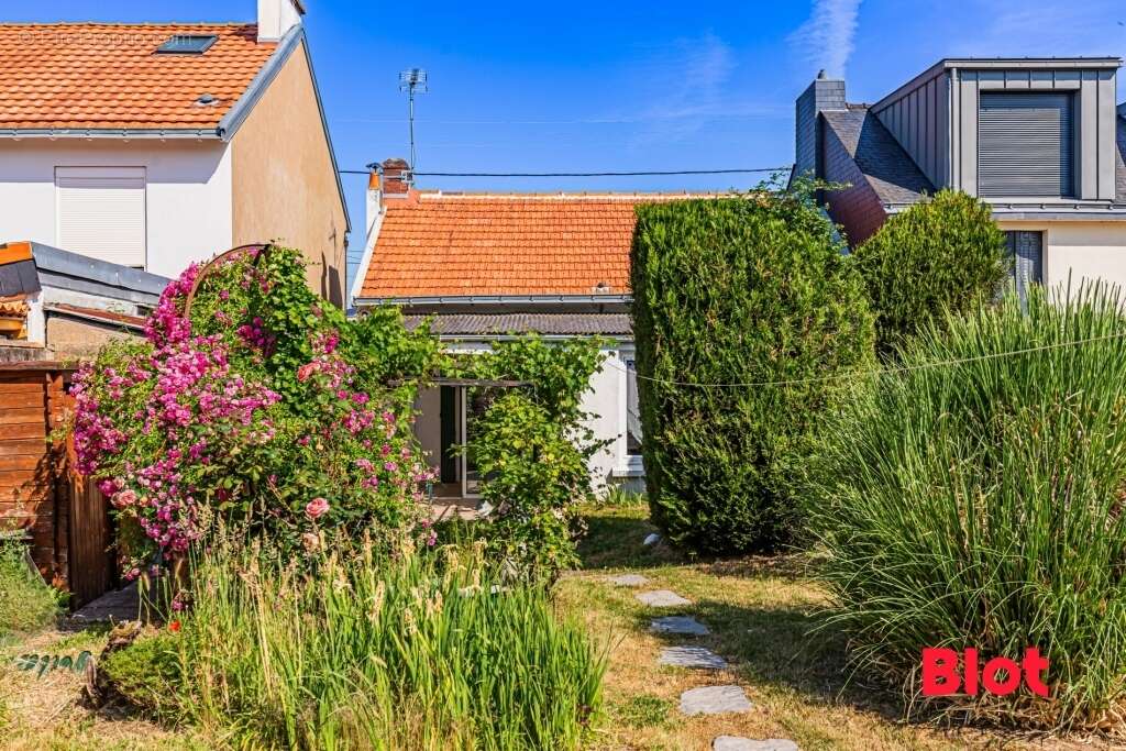 Maison 66 m² à Nantes  - photo 6