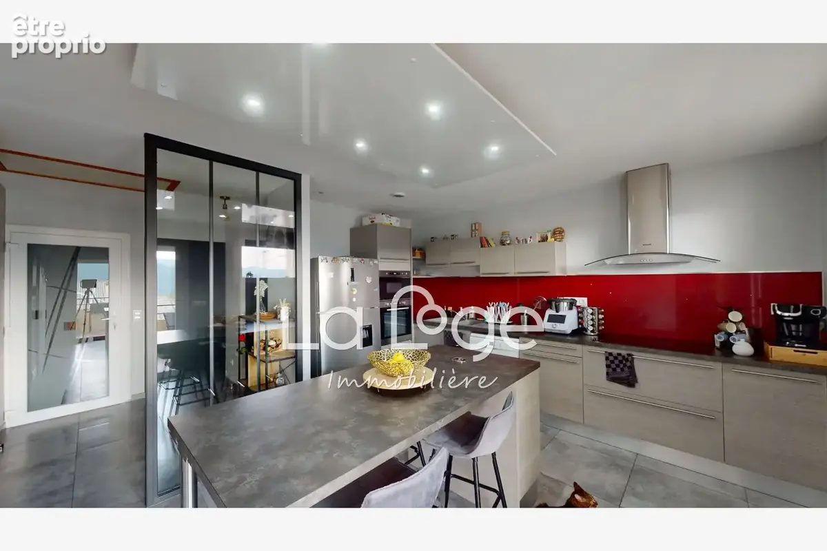 Appartement 113 m² à Gap  - photo 6