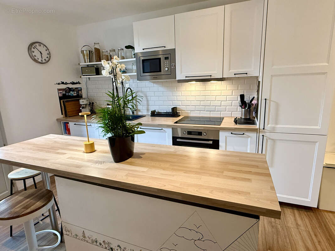 Maison à VILLENEUVE-LES-MAGUELONE