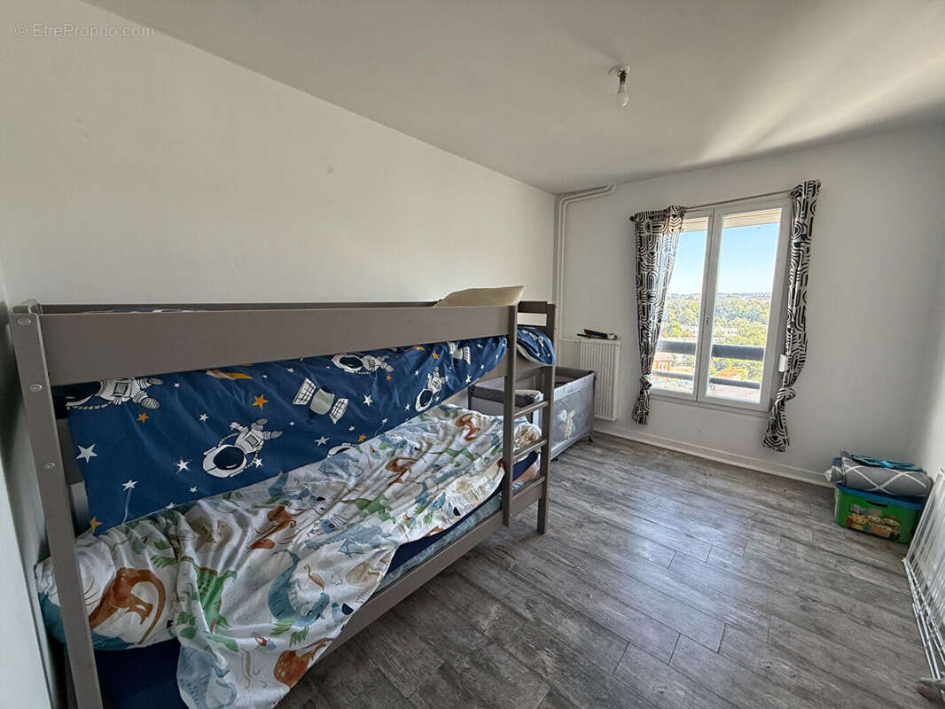 Appartement à CHARLEVILLE-MEZIERES