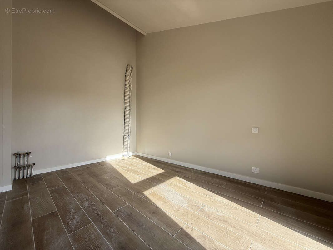 Maison à SAINT-LAURENT-D'OLT