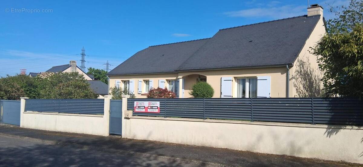 Maison à CORDEMAIS