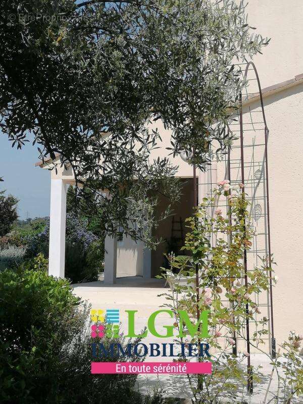 Maison à BOISSET-ET-GAUJAC