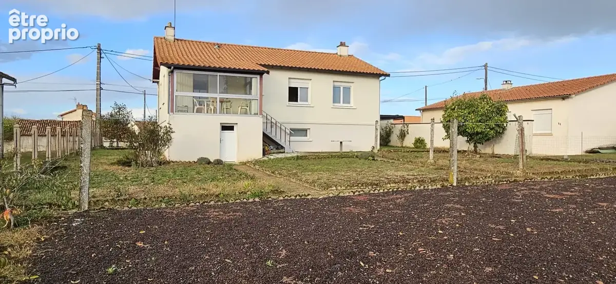 Maison à BRESSUIRE