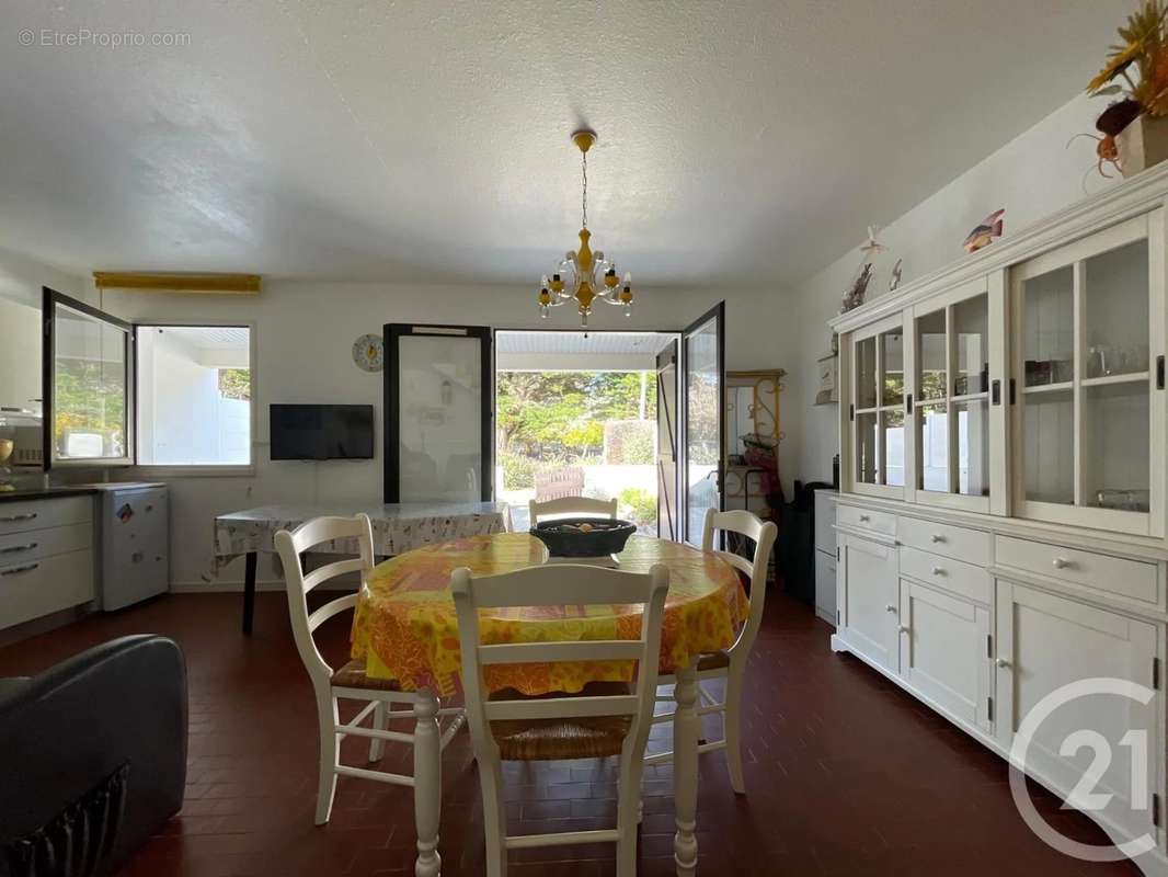 Maison à SAINT-HILAIRE-DE-RIEZ