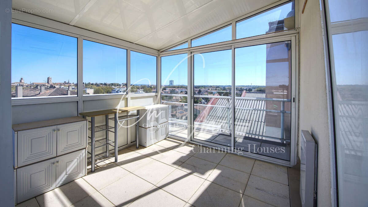 Appartement à ARLES