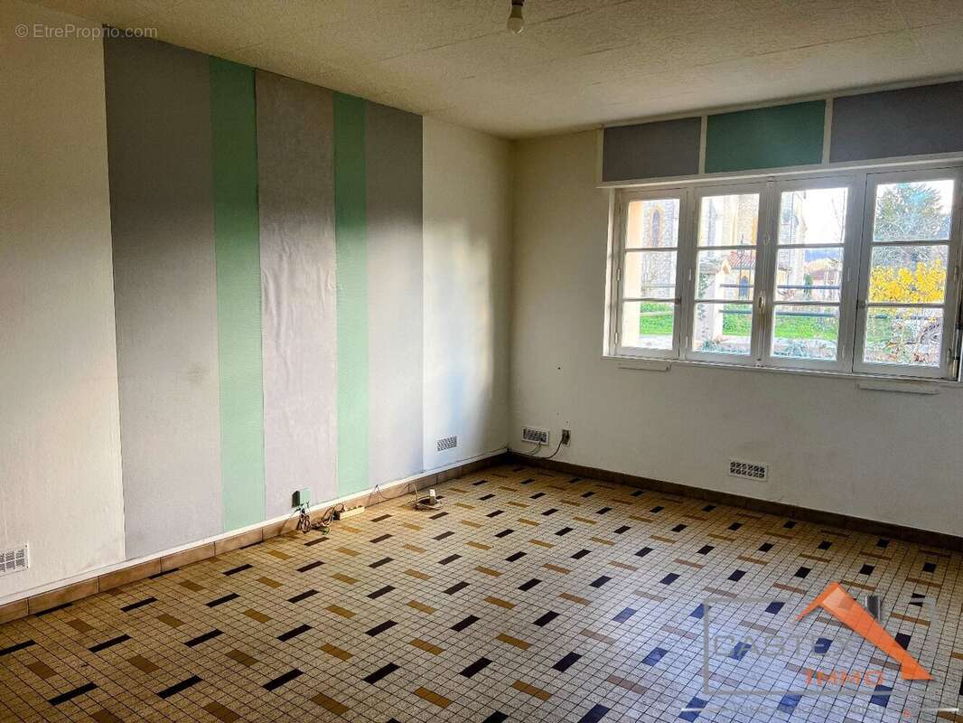Maison à SALIES-DU-SALAT