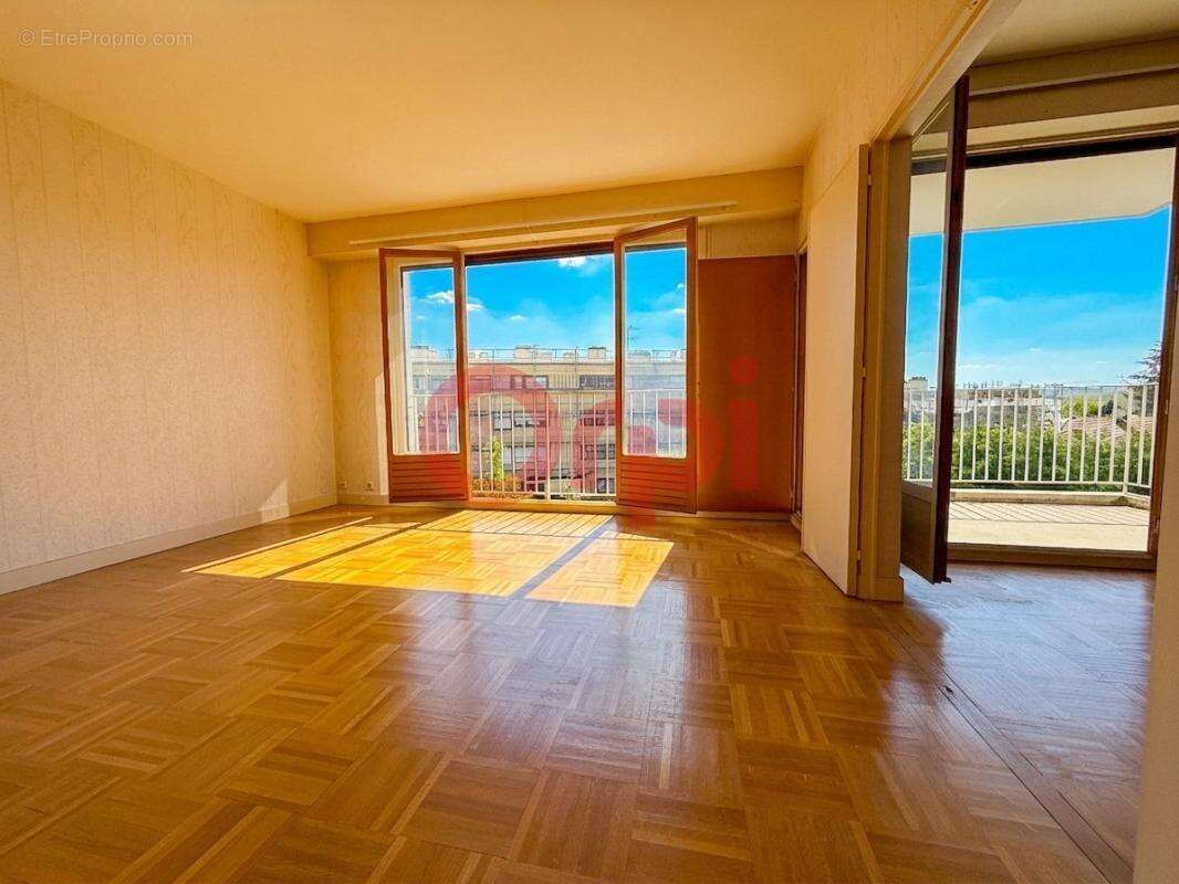 Appartement à PALAISEAU