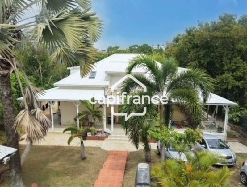 Maison à vendre 8 pièces LE GOSIER (971) - photo 2