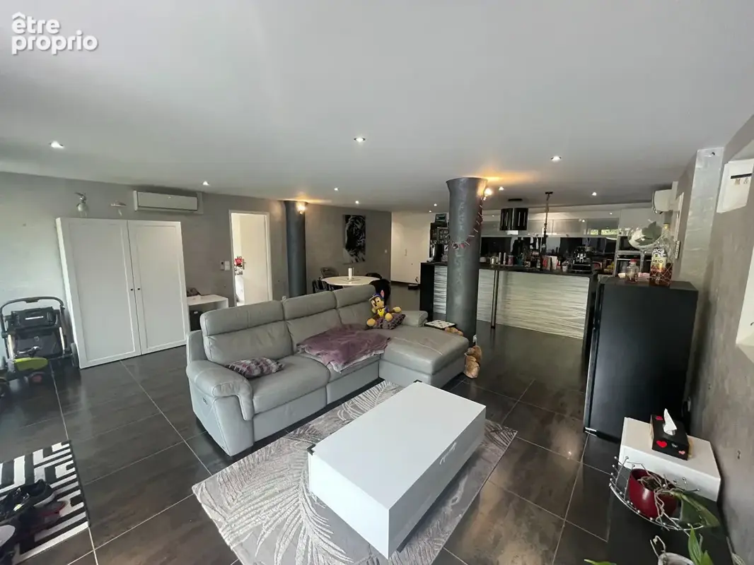 Appartement 5 pièce(s) 135 m2 avec terrasse - photo 2