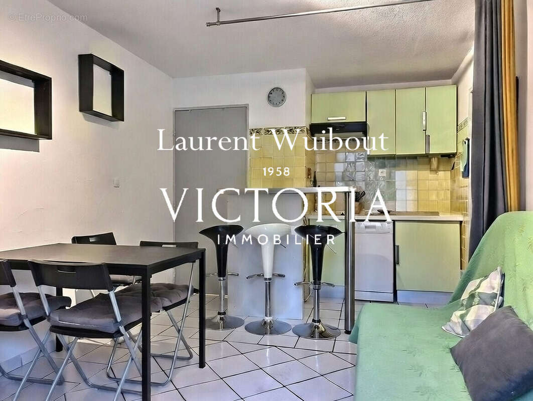 Appartement à BORMES-LES-MIMOSAS