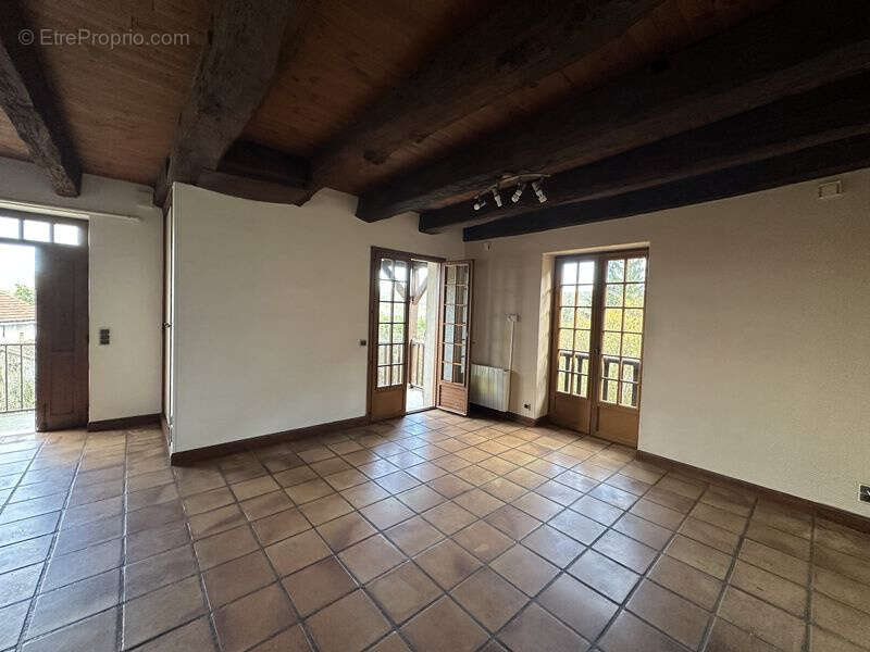 Maison à SAINT-MICHEL-LOUBEJOU