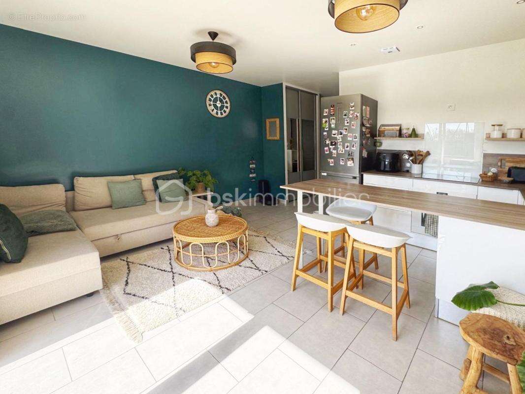 Appartement à MOISSY-CRAMAYEL