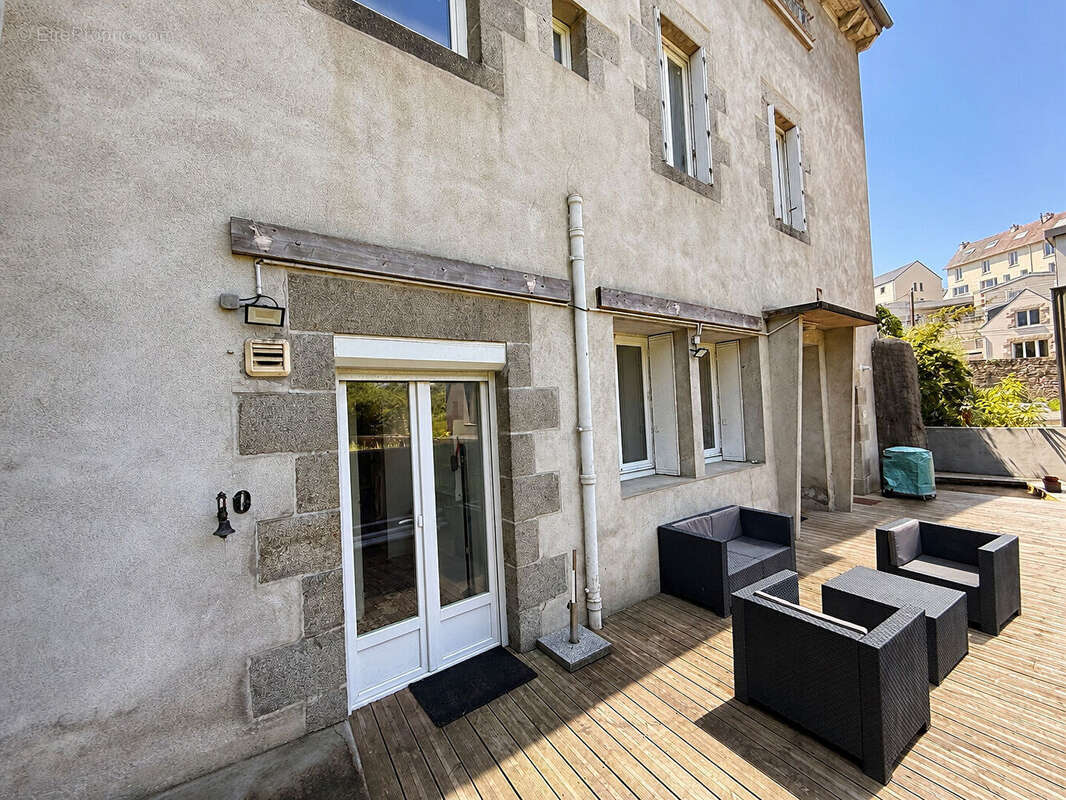 Maison de ville 9 pièces avec terrasse et jardin - photo 18