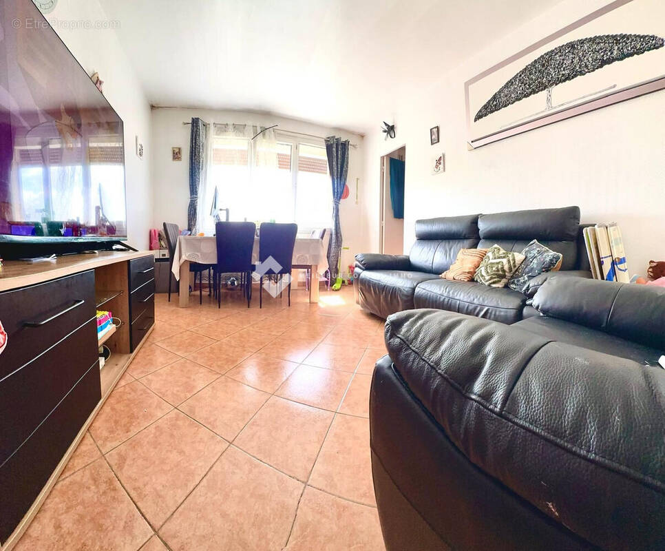 Appartement à SAINT-DENIS
