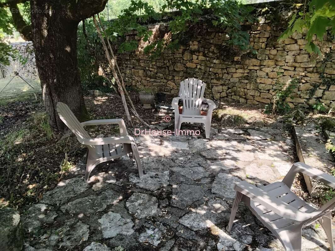 Maison 120 m² à Naussac  - photo 6