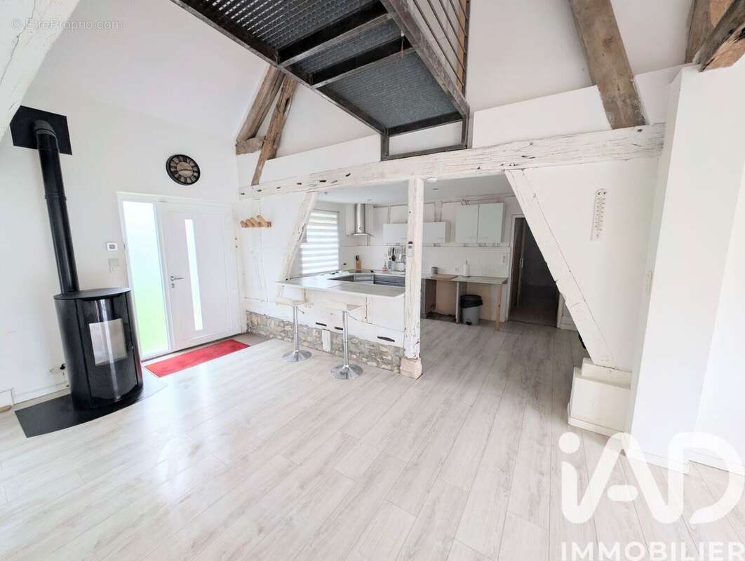 Maison 105 m² à Lorris  - photo 5
