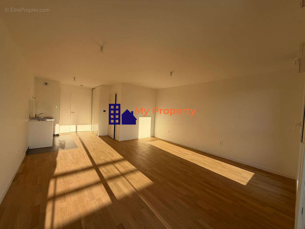 Appartement à HOUILLES