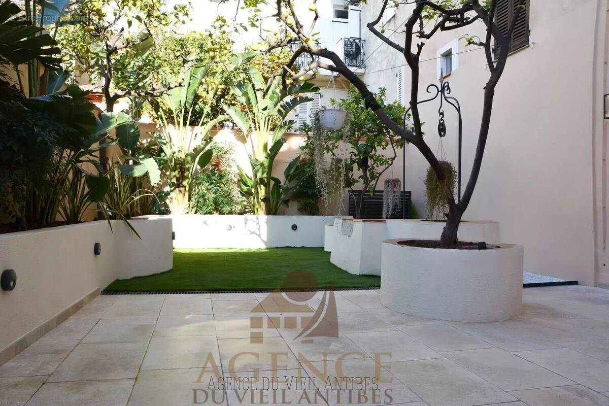 Appartement à ANTIBES