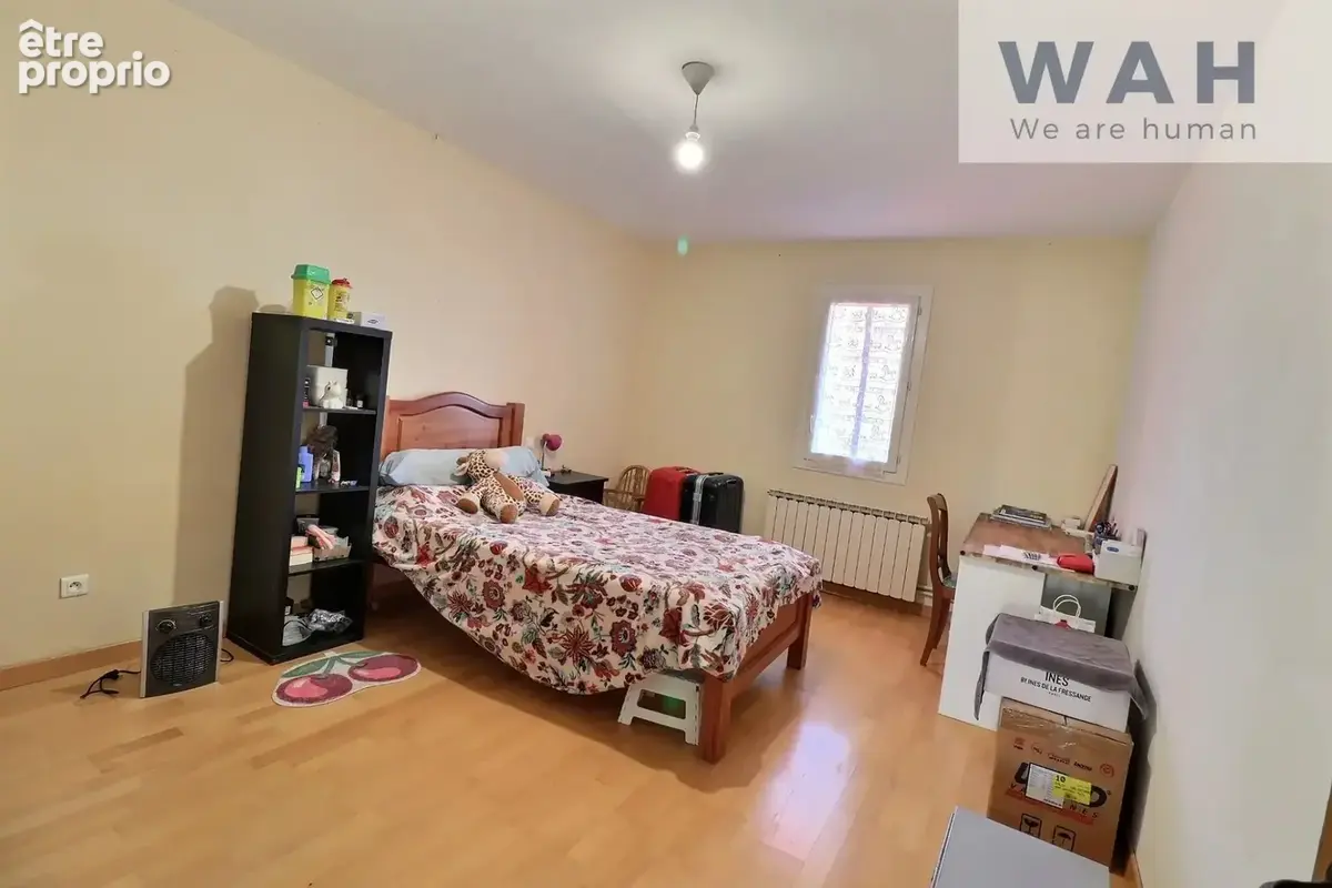 Vente mas de 200m2 et grange sur terrain de 711m2 et 4000m2 - photo 15