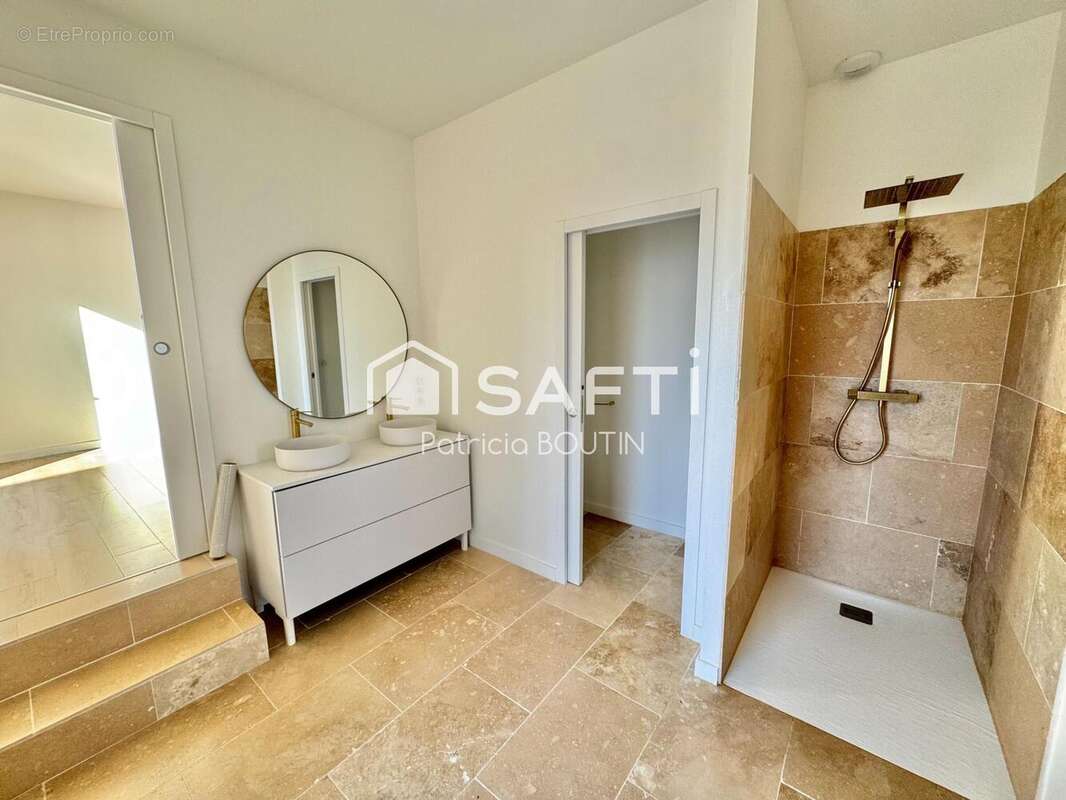 Maison 123 m² à Chauray  - photo 7