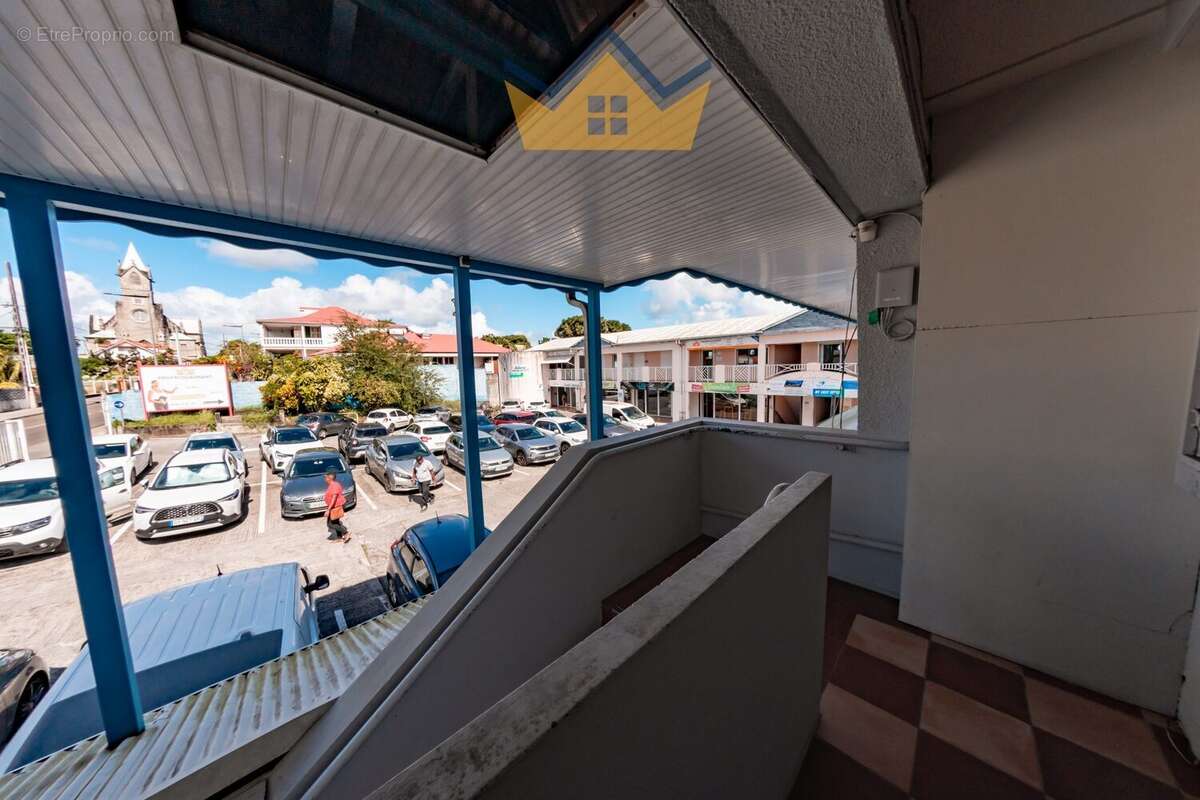 Commerce à FORT-DE-FRANCE