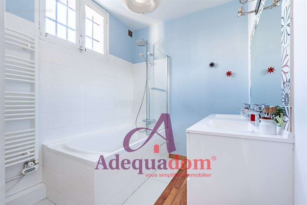 Maison à BOIS-COLOMBES