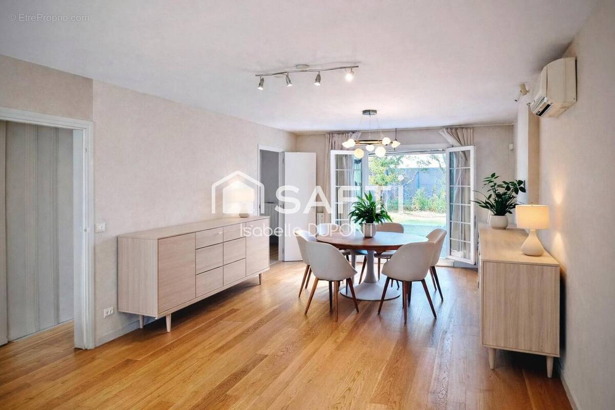 Photo 1 - Maison à LE HAILLAN