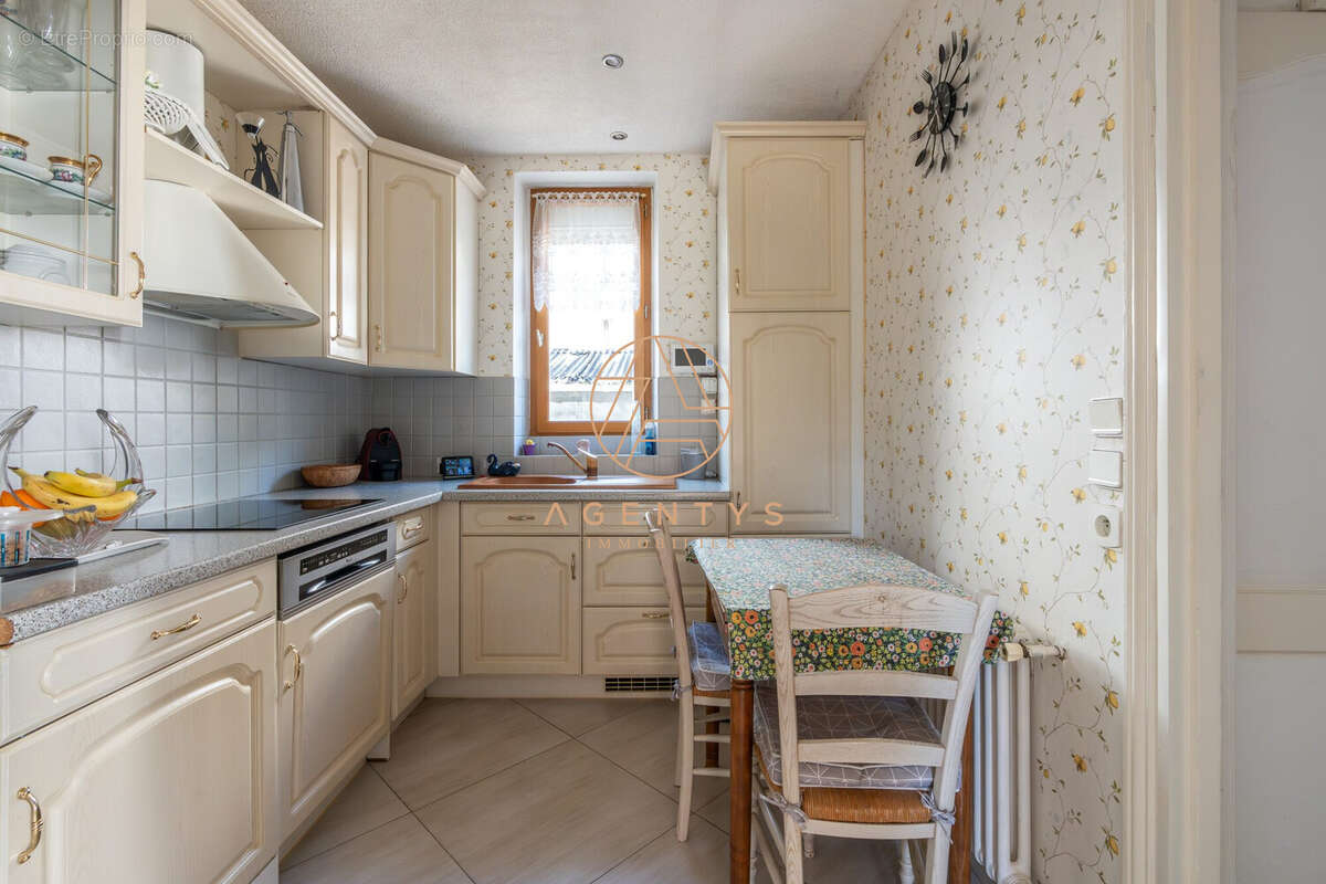 Maison à NOGENT-SUR-MARNE