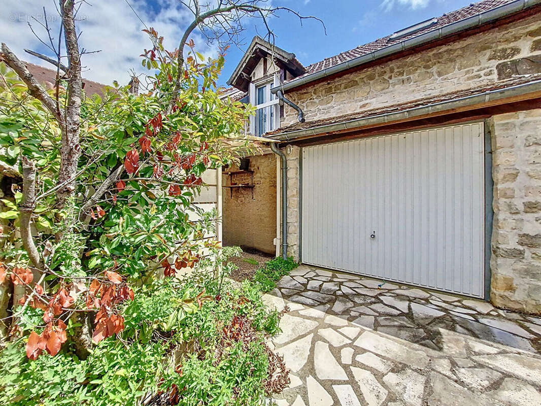 Maison à CHAUMONT-EN-VEXIN