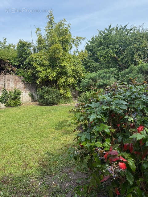 Maison à MONTLIGNON