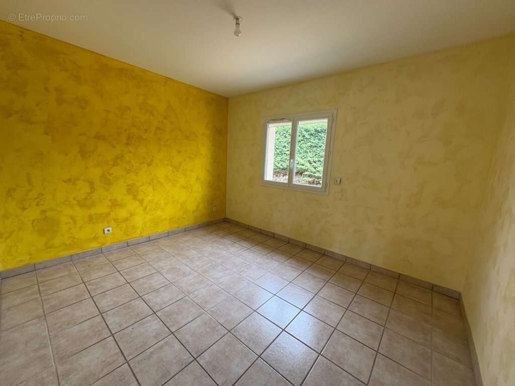 Craintilleux - Villa de plain pied 88,25m² - photo 11