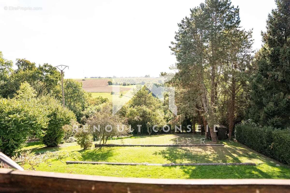 Maison à AMFREVILLE-LES-CHAMPS