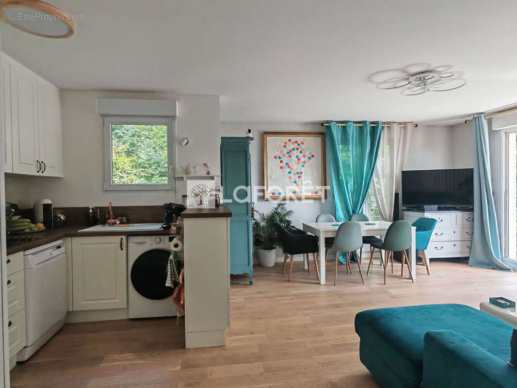 Appartement à JUVISY-SUR-ORGE